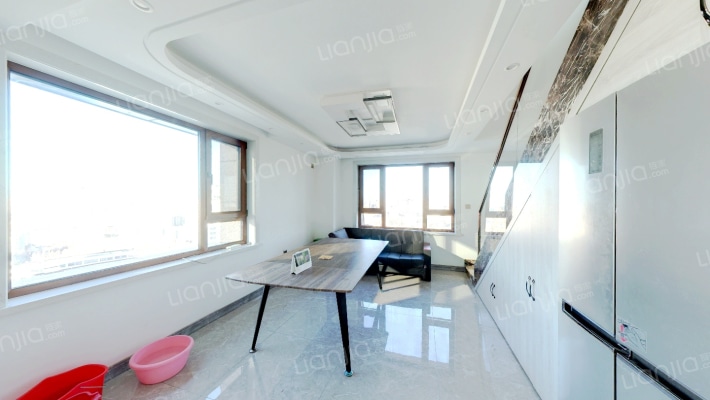 汇宏金融港二手房实景图