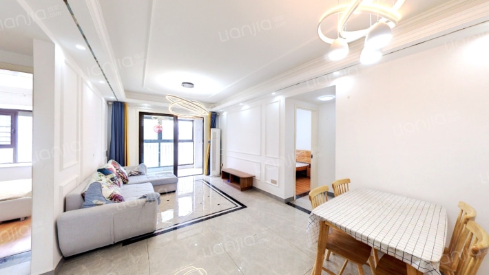 雅居乐中央府二手房实景图