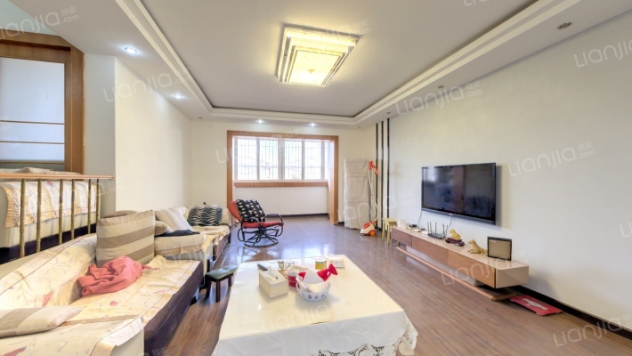 建设路220号二手房实景图