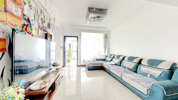 彩叠园1B期二手房实景图