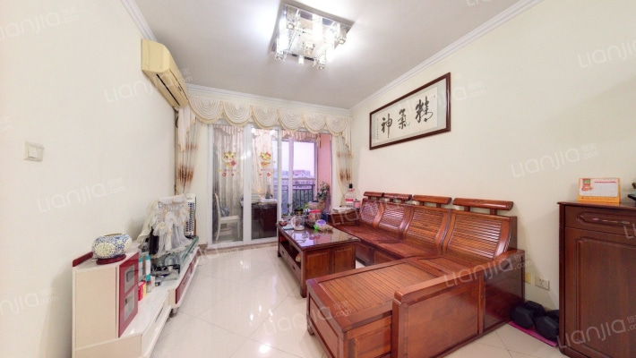 阳光假日园二手房实景图