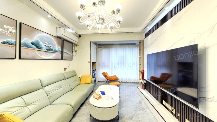 卓越·蔚蓝郡二手房实景图