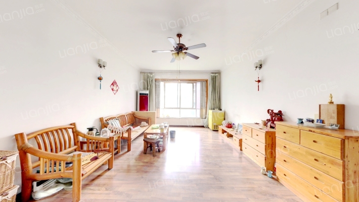 龙脊花园二手房实景图