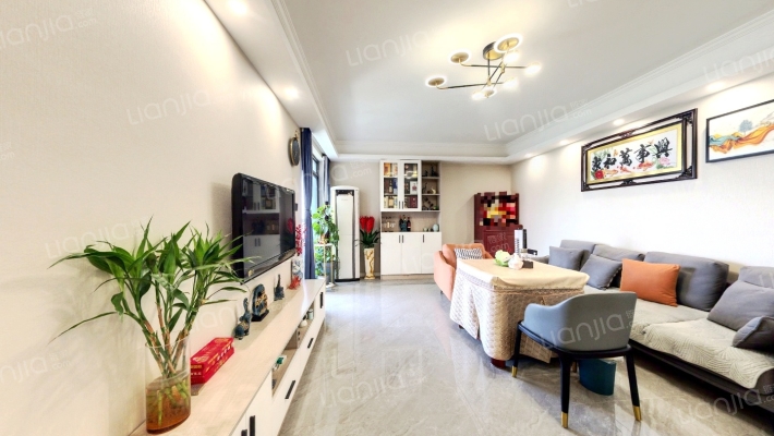 海德卫城二手房实景图