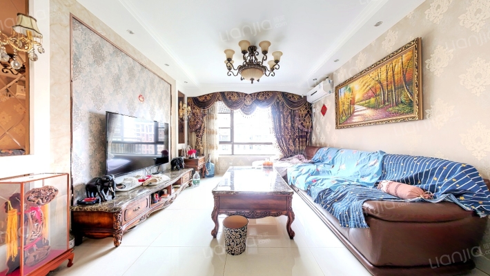 名士豪庭1区二手房实景图