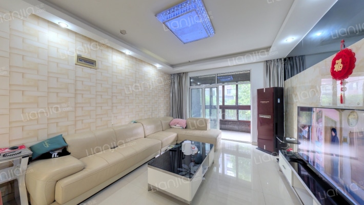 恒盛湖畔豪庭西区二手房实景图