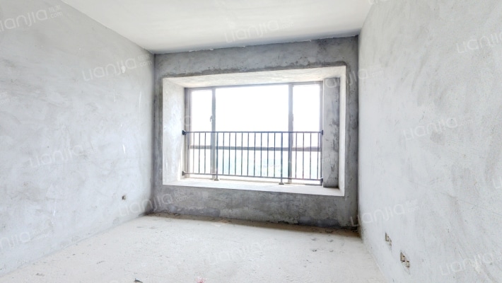 松湖朗悦二手房实景图