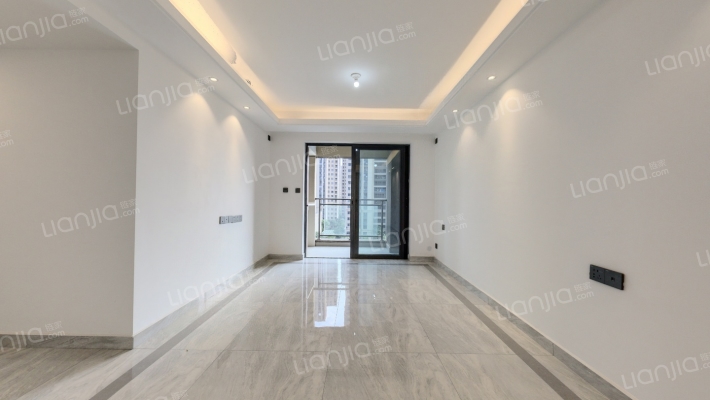 美的翰悦府二手房实景图