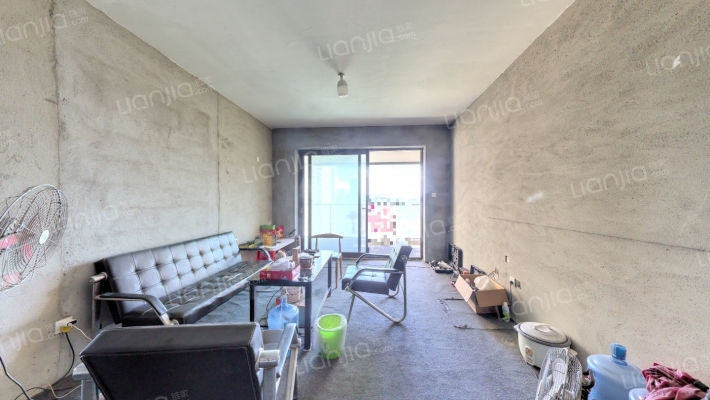 世城悦湖花园二手房实景图