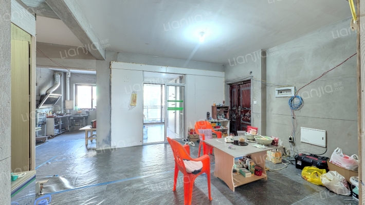 御园二手房实景图