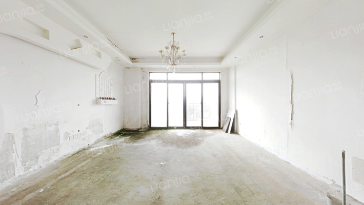 泰跃金河二手房实景图