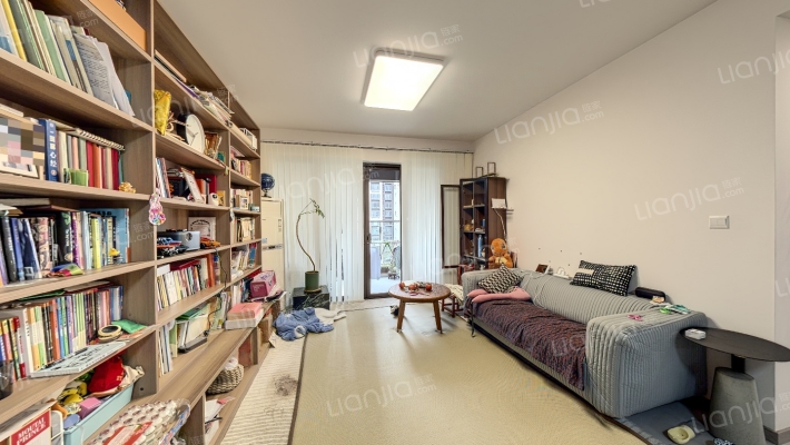 人居盛和林语南区二手房实景图