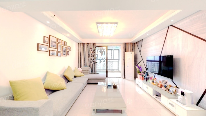 禹洲华侨城一期二手房实景图