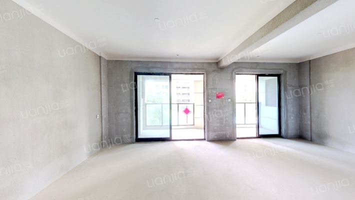 滕上花开二手房实景图