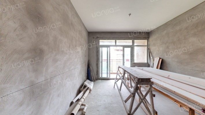 银翔翡翠谷后住二手房实景图