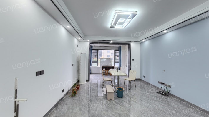 通号岭绣苑二手房实景图