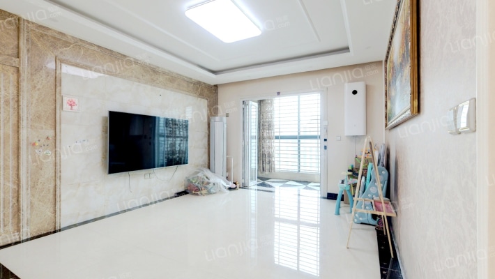 万达广场东西区二手房实景图