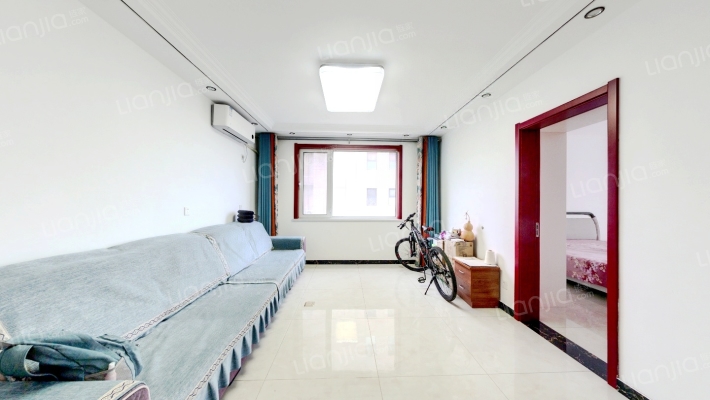 腾华雅居二手房实景图