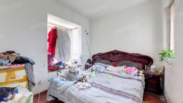 皇经楼新居二期B区二手房实景图