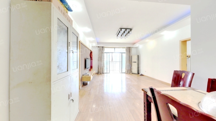 金成世家二手房实景图