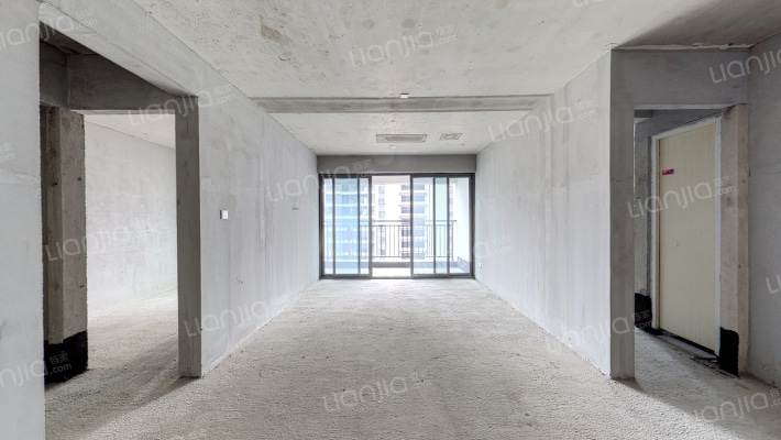 麓谷山湖郡二手房实景图