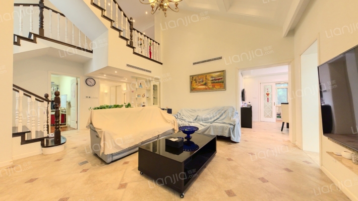 云间水庄二手房实景图