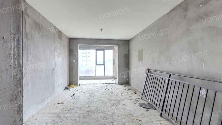 华强国际公馆二手房实景图