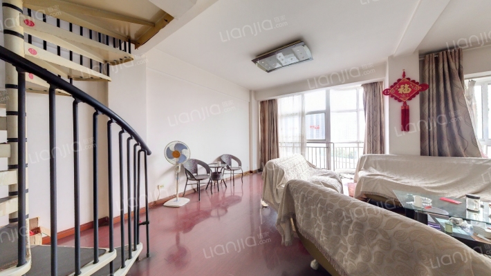 缤纷四季二手房实景图