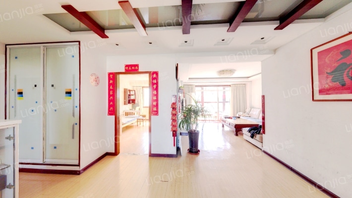 德馨天骄二手房实景图