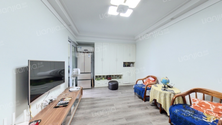 国际百纳二手房实景图