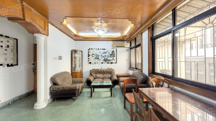 陈岗路11号大院二手房实景图