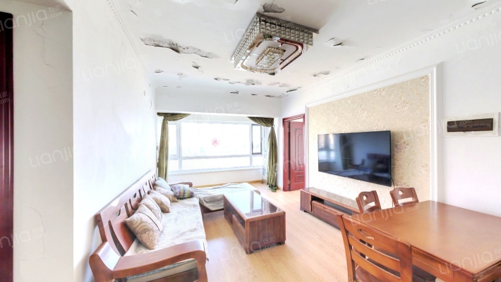 万科明日之光A区二手房实景图