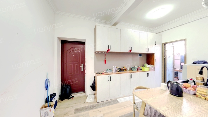 新合街45号二手房实景图