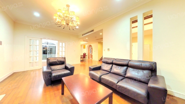 维诗凯亚二手房实景图