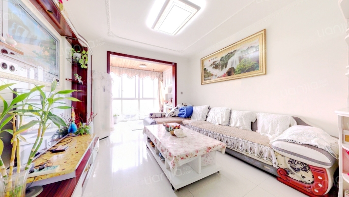 怡静湖二手房实景图