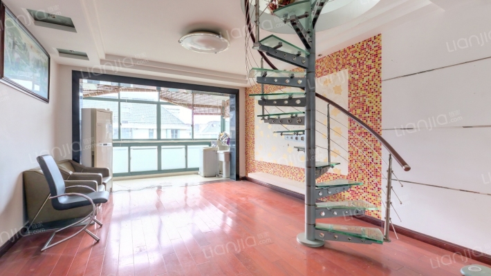 泰燕华庭二手房实景图