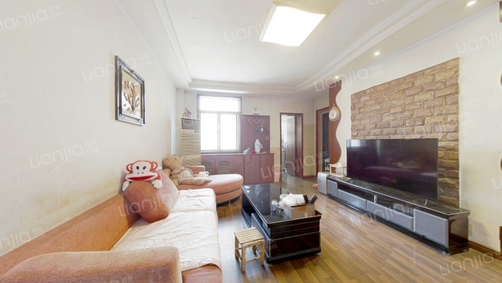 长航小区二手房实景图