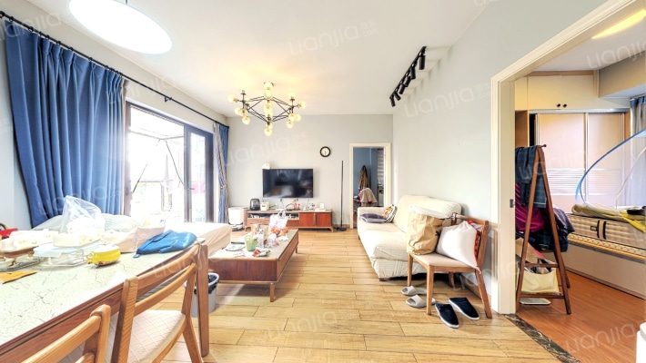 嘉霖骏禧一期二手房实景图