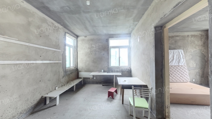 建材三厂生活小区二手房实景图