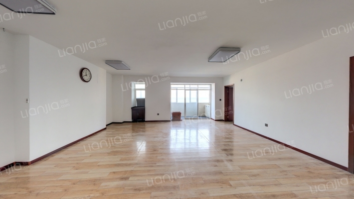 和兴商厦二手房实景图