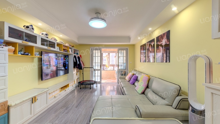 天和前滩时代2期二手房实景图