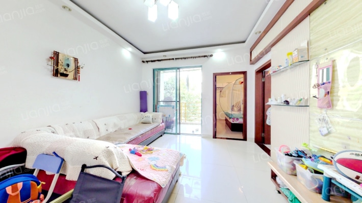 鹏海苑小区二手房实景图