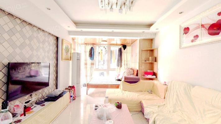 港兴小区二手房实景图