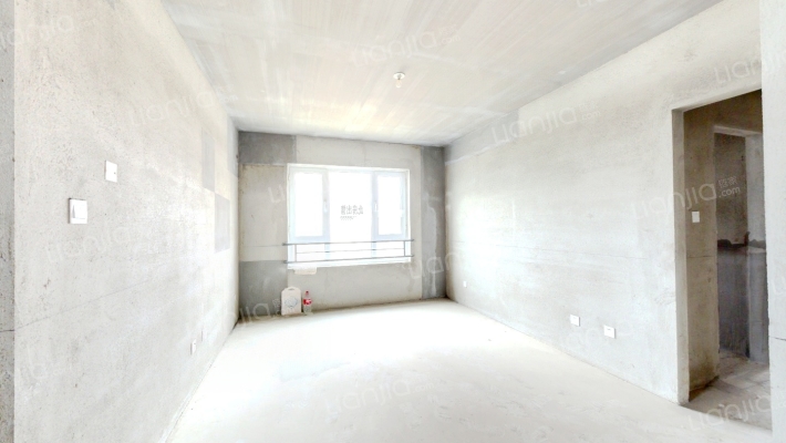 中庚香海金鼎六期二手房实景图