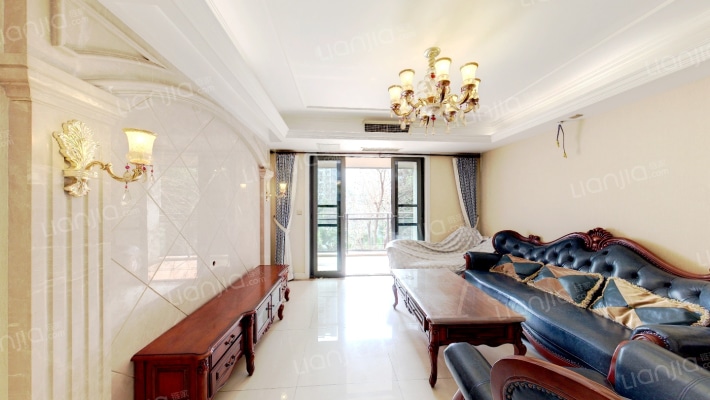 东原D7四期二手房实景图