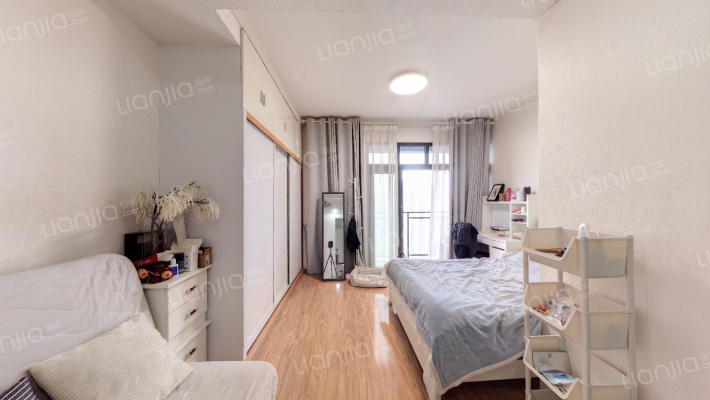 奔力绿色空间二手房实景图