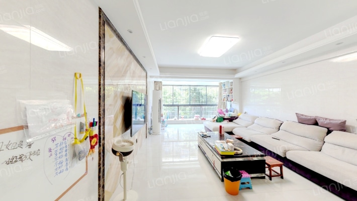 碧海蓝天东区二手房实景图