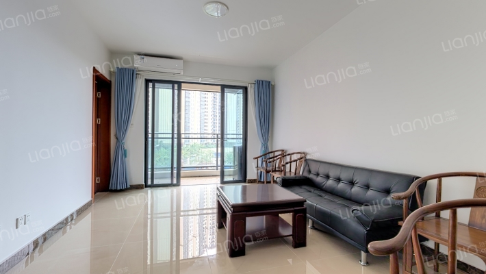 天琴湾花园二手房实景图