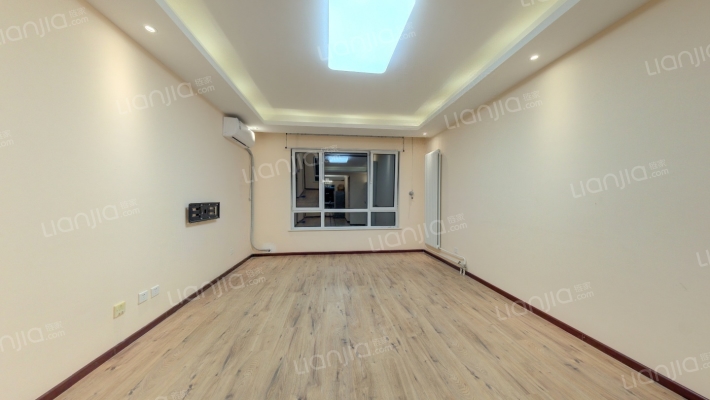 保利紫荆香谷南区二手房实景图