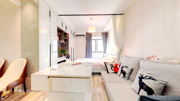 感恩时代广场二手房实景图